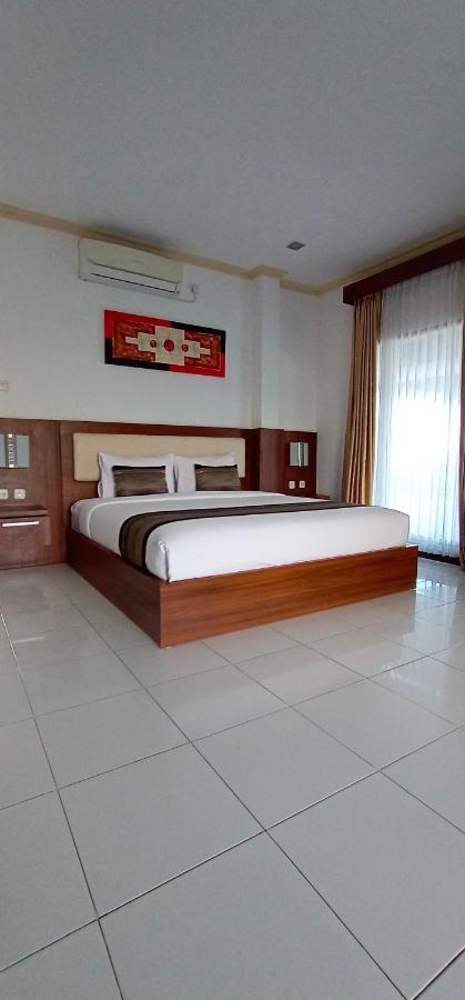 Friends Beach Hotel Kuta  Luaran gambar