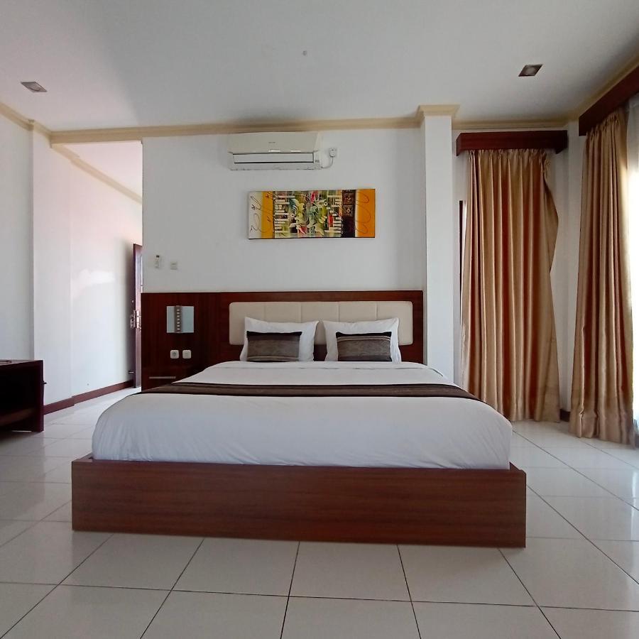 Friends Beach Hotel Kuta  Luaran gambar