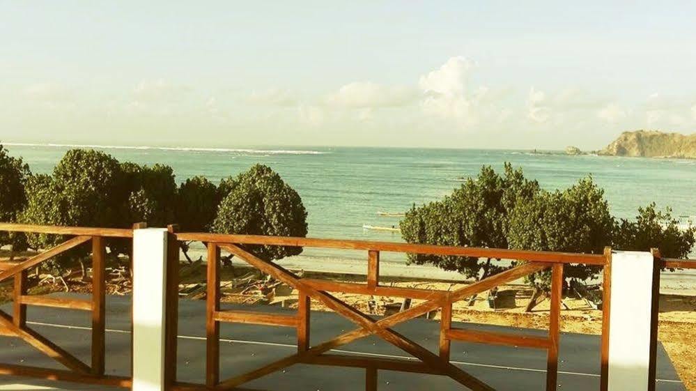 Friends Beach Hotel Kuta  Luaran gambar