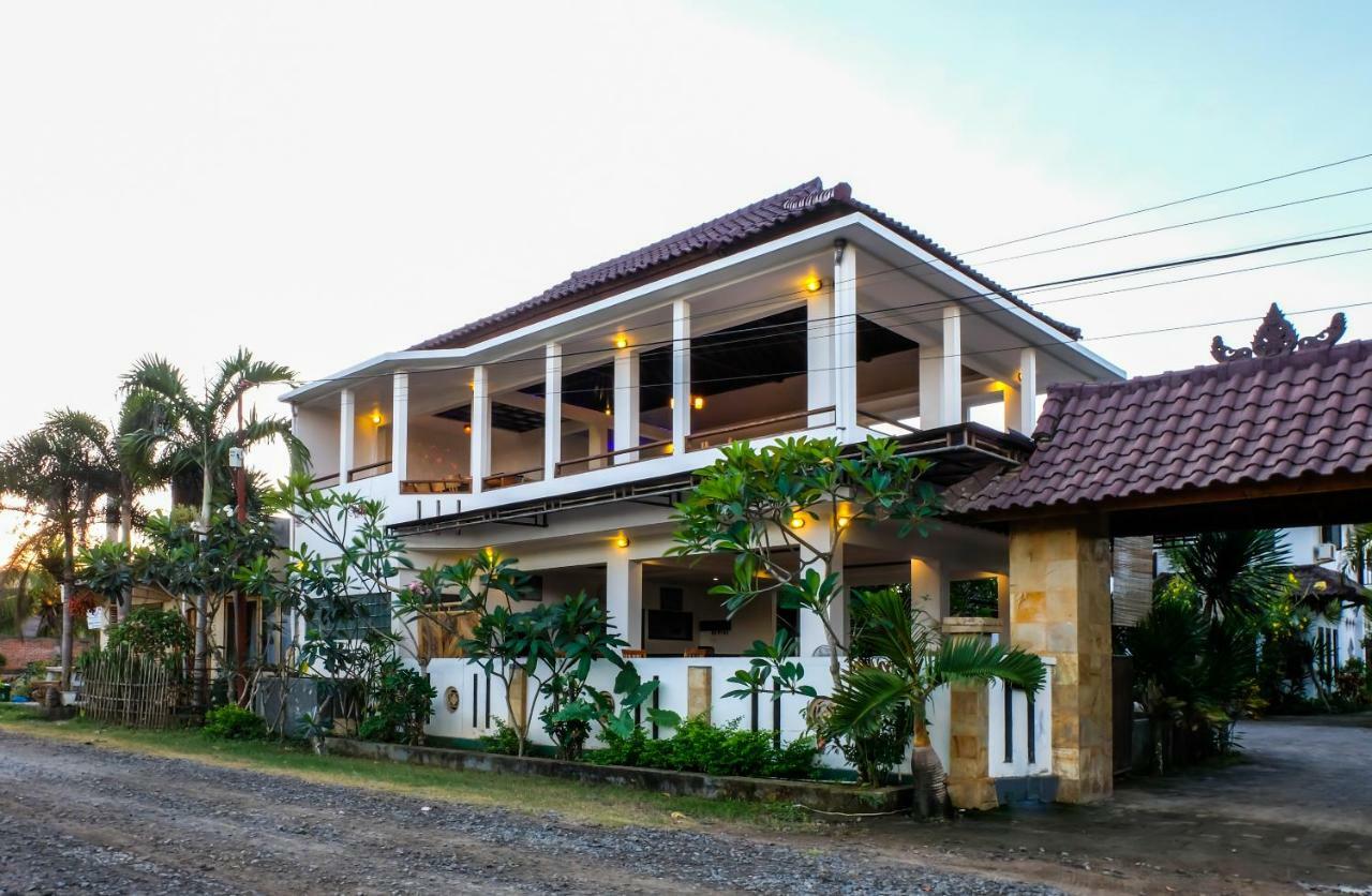Friends Beach Hotel Kuta  Luaran gambar