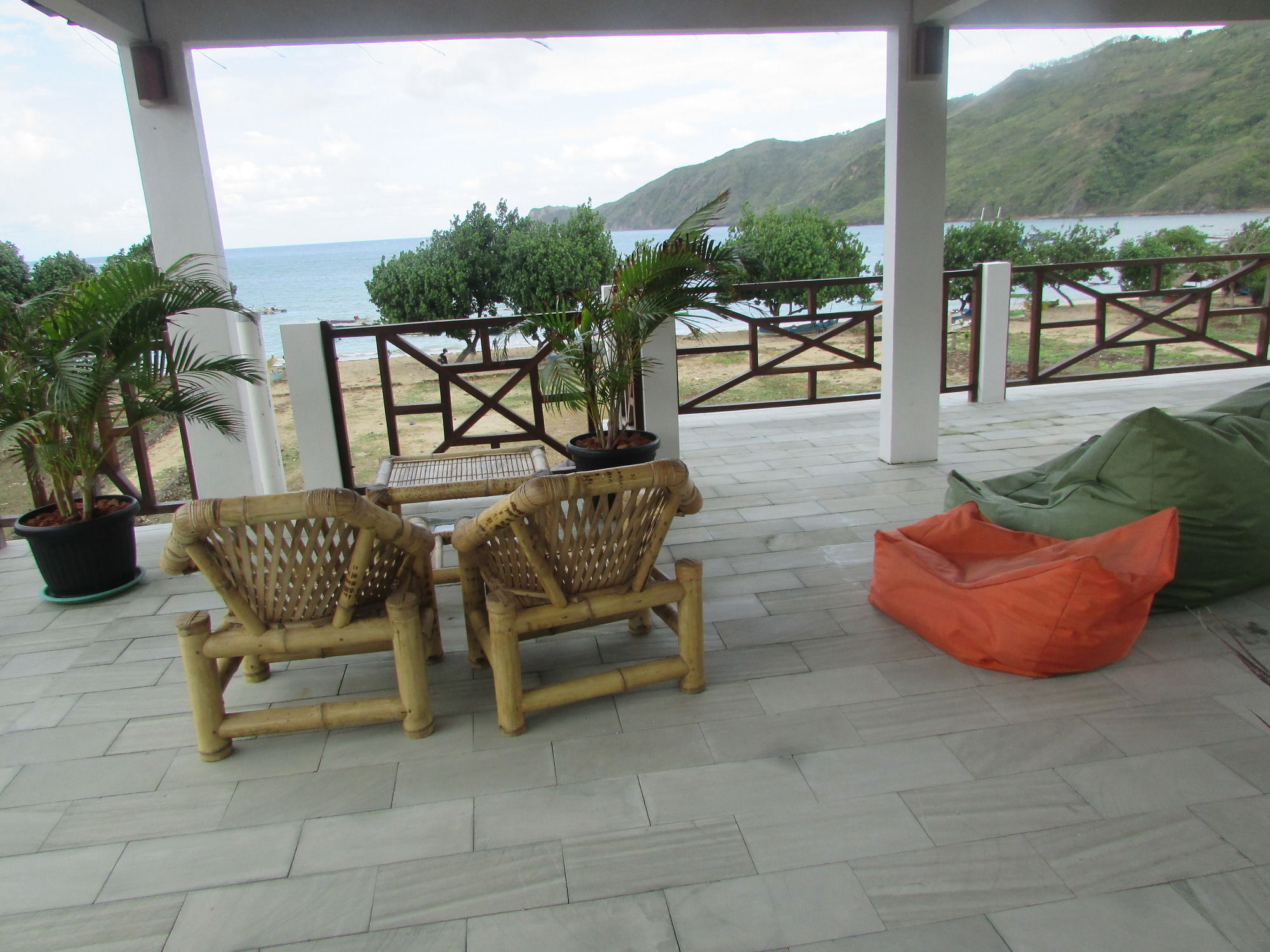 Friends Beach Hotel Kuta  Luaran gambar