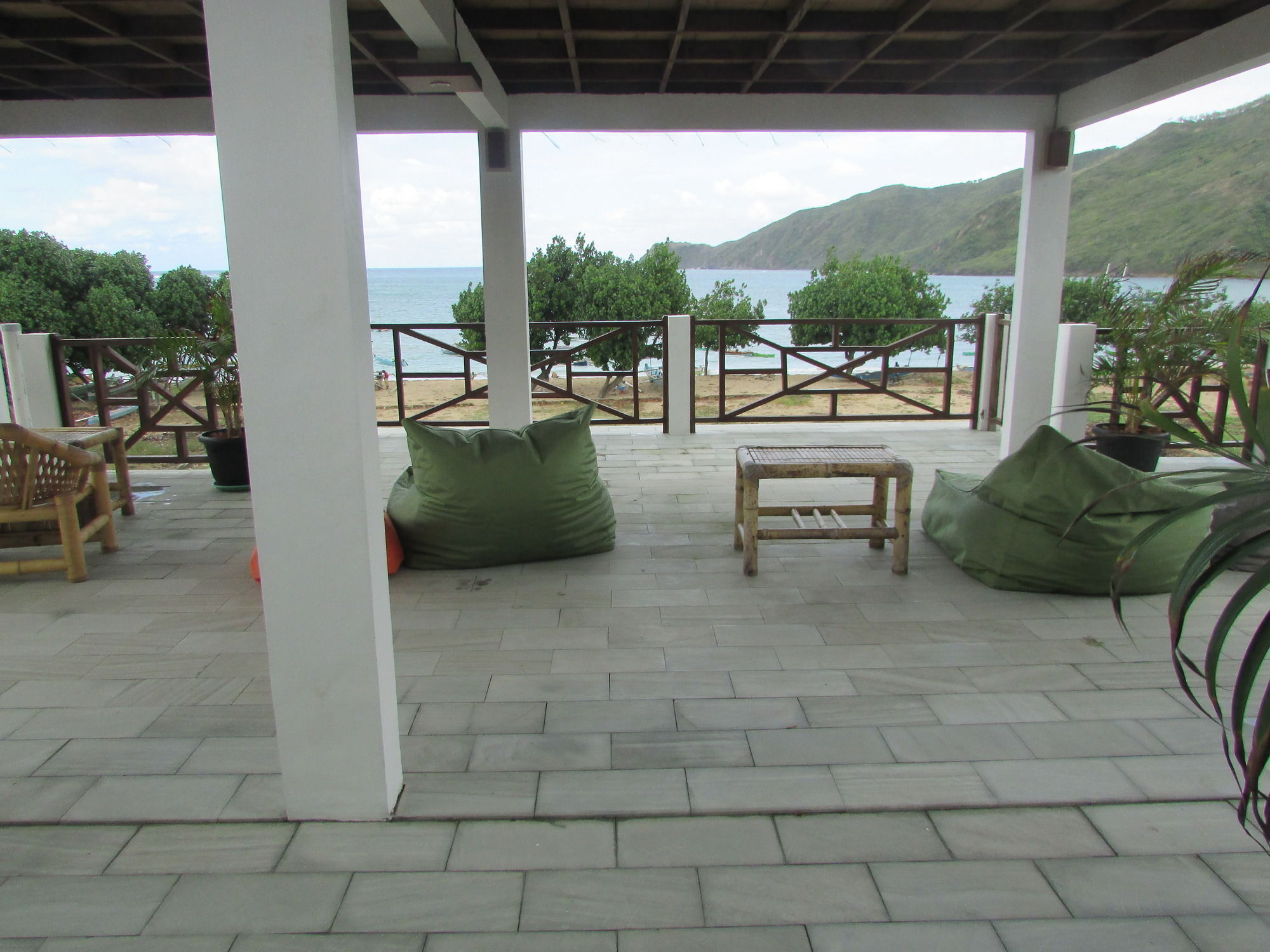 Friends Beach Hotel Kuta  Luaran gambar